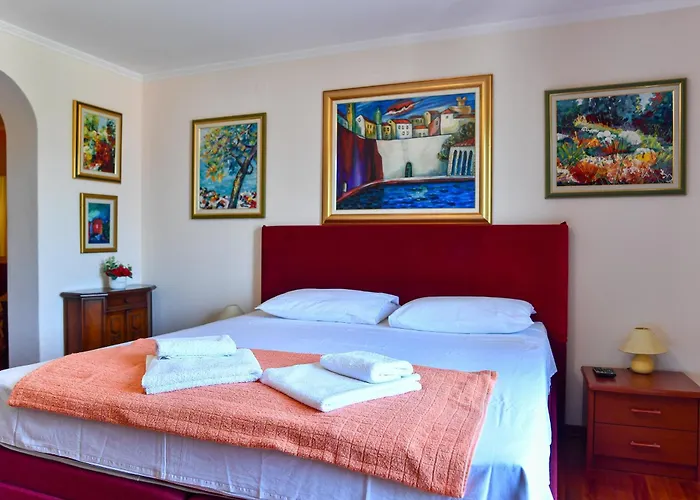 Holiday Home Lapad Beach Royal