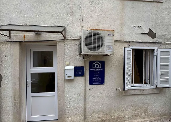 De Spot Guest House - Pile Old Town Gate