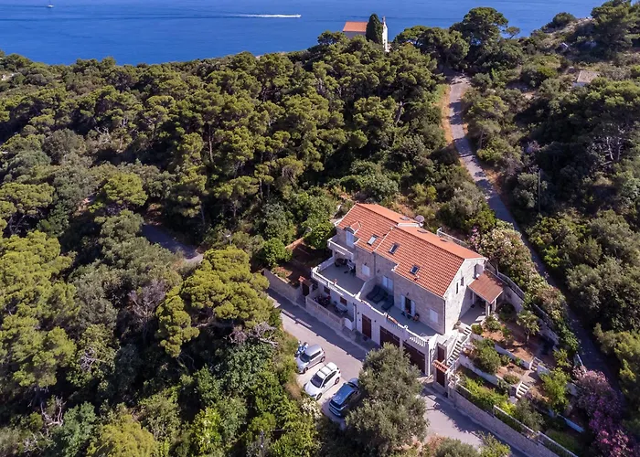Villa Elixir