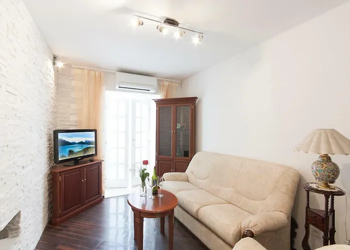 Holiday Home Revelin- Great Location
